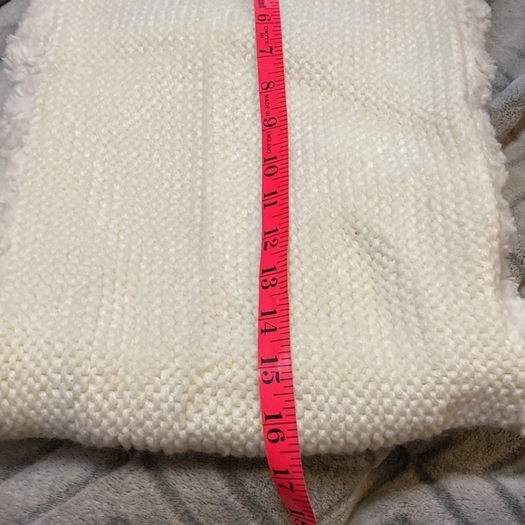 Loft infinity scarf neck warmer - Picture 7 of 7